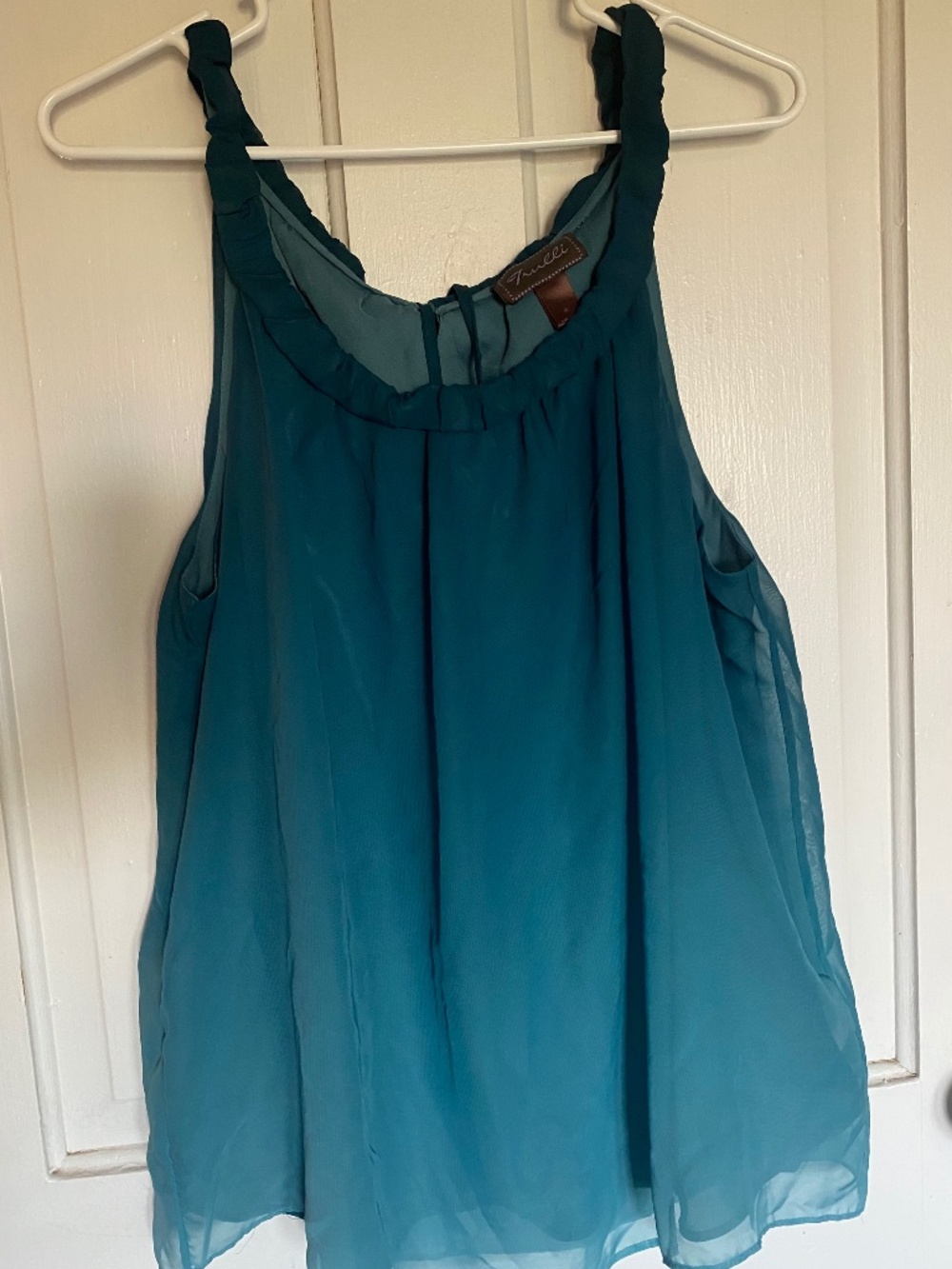 Trulli tank-style blouse
